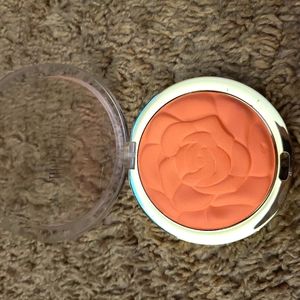 Milani blush